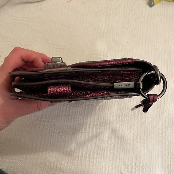 COACH--swagger small shoulder bag-NWT- 35995 - Picture 9 of 13